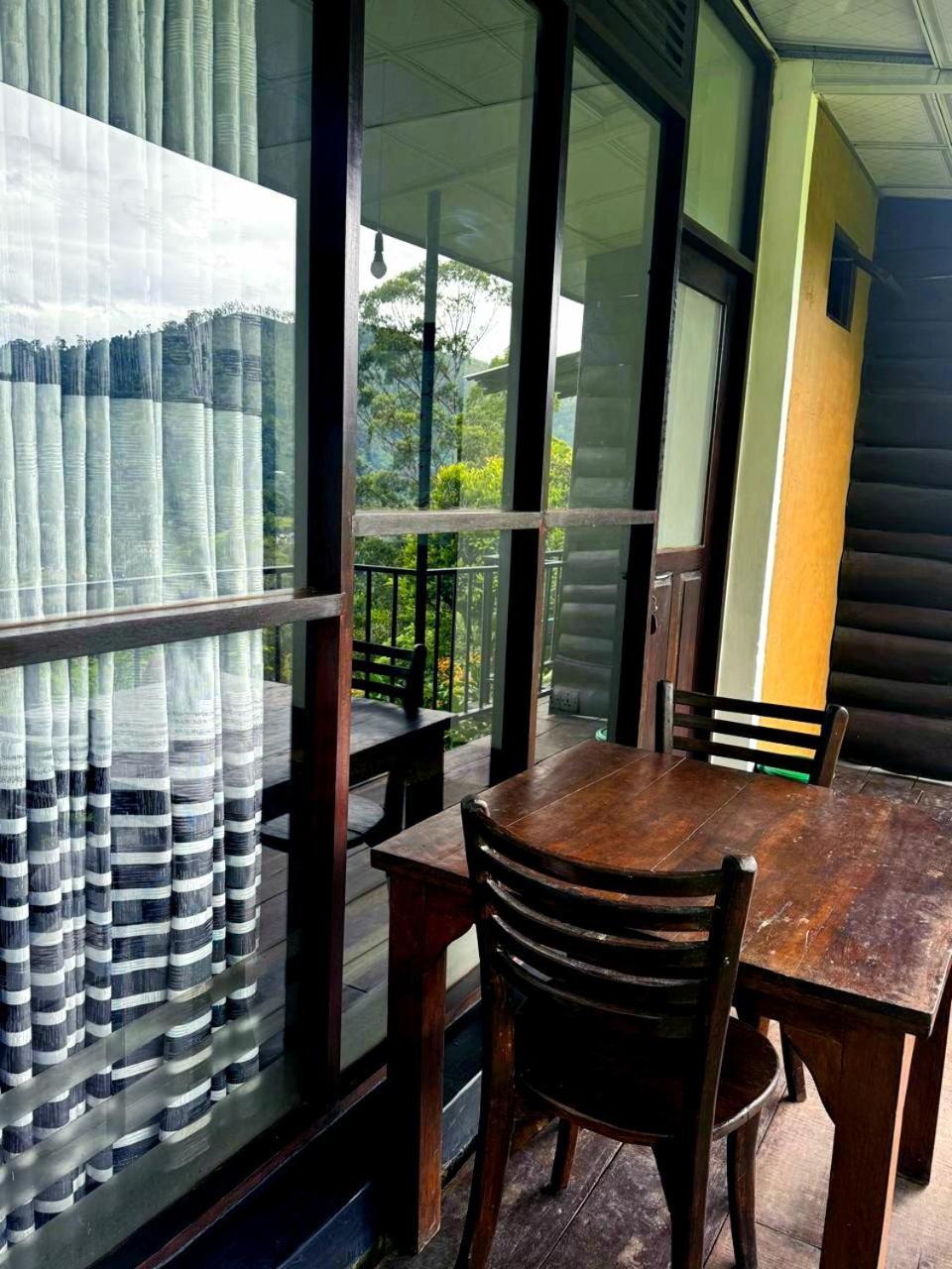 Chanidu Ella Inn Ngoại thất bức ảnh