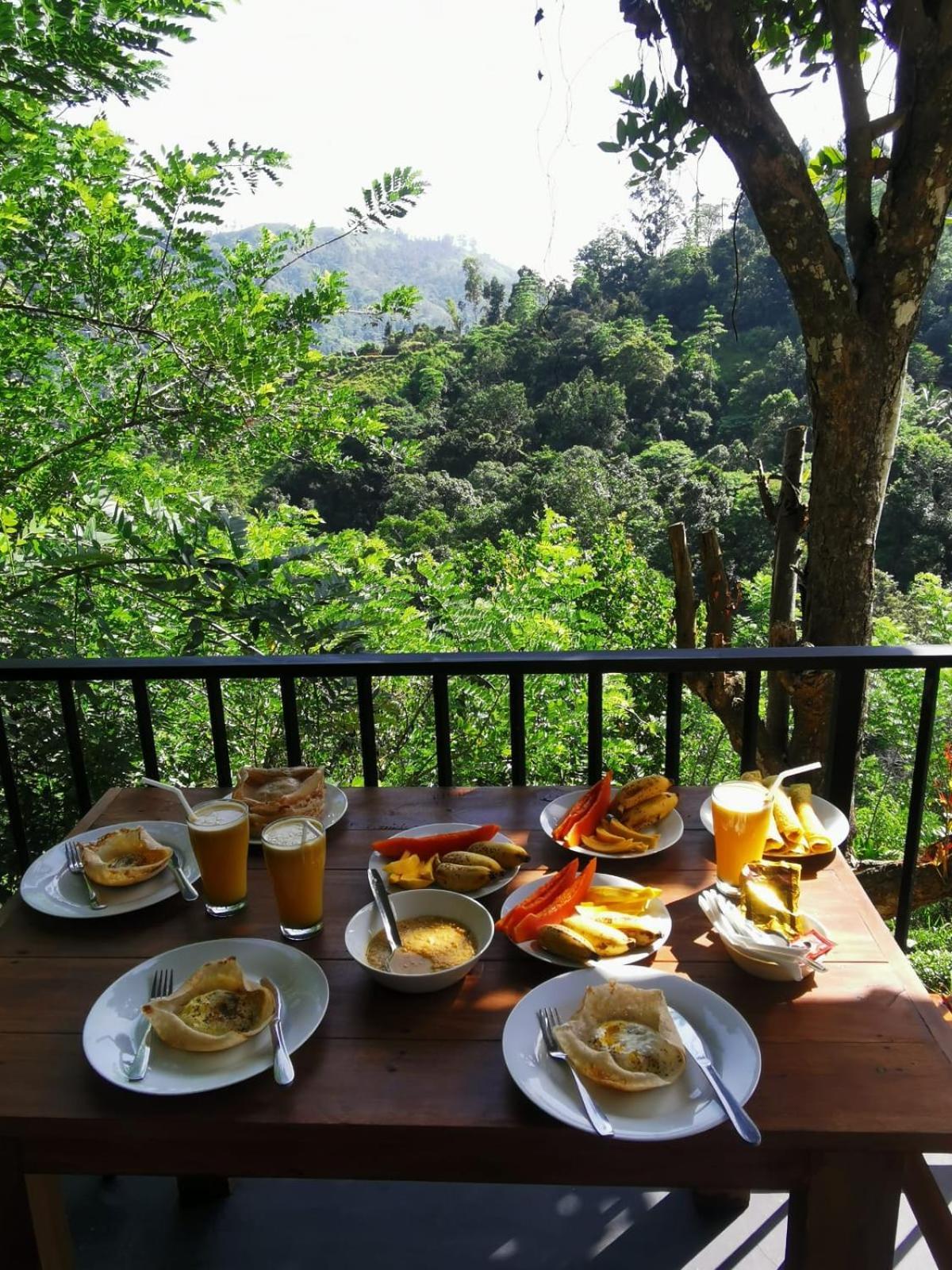Chanidu Ella Inn Ngoại thất bức ảnh