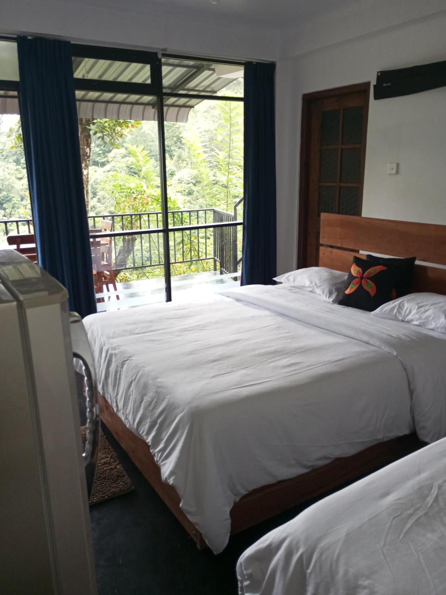 Chanidu Ella Inn Ngoại thất bức ảnh